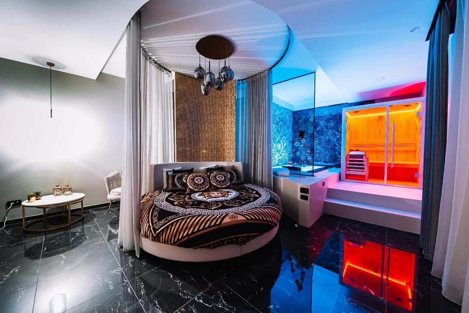 Resort Versace Luxury Room Corleone